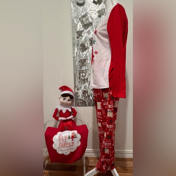 Elf on the Shelf Pajamas + Tote Bag + Large Stuffed Doll - Picture 4 of 16